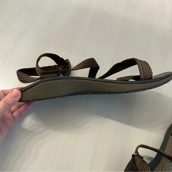 Chaco Mens Brown Eco Tread Non Marking Toe Loop Adjustable Strap Shoes Sz 10 GUC - Picture 6 of 11